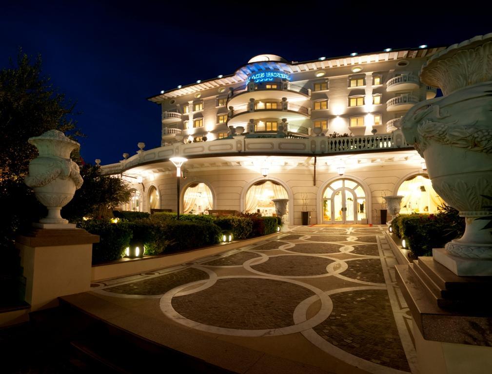 Palace Hotel Milano Marittima Exterior photo